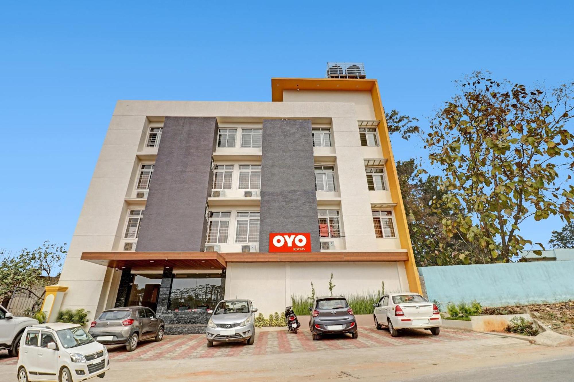 Hotel O Formula Vanivilasa Puram ภายนอก รูปภาพ